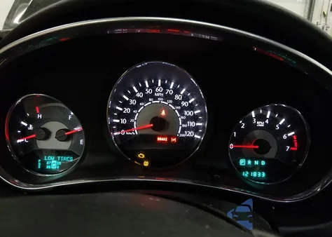 2013 Chrysler 200 Limited из США, поврежденный, VIN 1C3CCBCG9DN520560